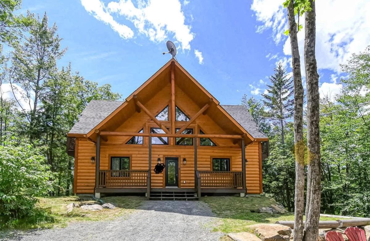 Brown Bear Lodge Brownsburg Extérieur photo